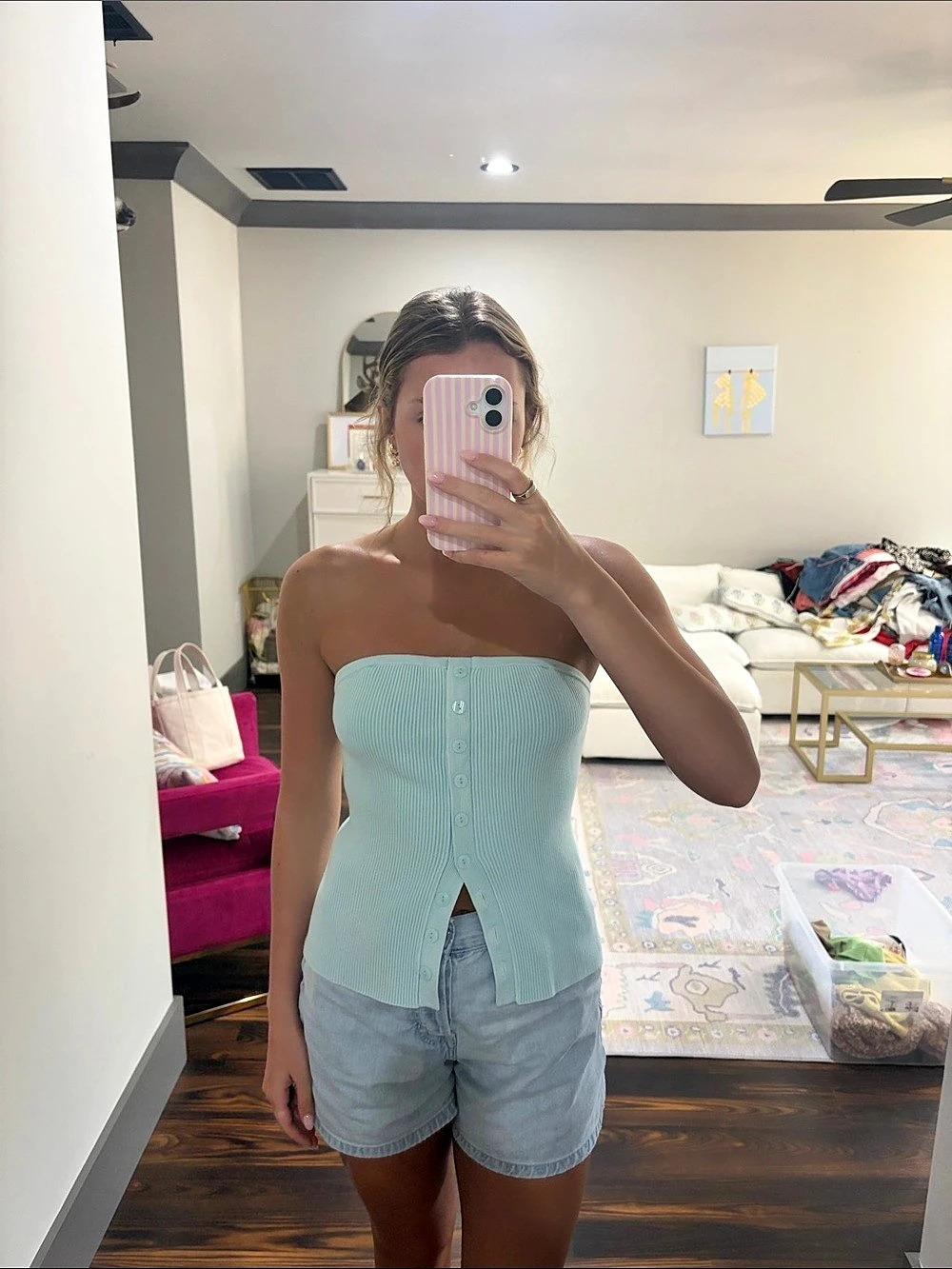 Abercrombie
Strapless Button Front Crop Top in Green